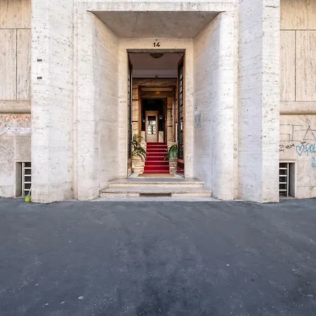 Classic Decor Flat 15min From Piazza Del Popolo Apartment Rom